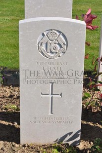 MONT HUON MILITARY CEMETERY, LE TREPORT - HALL, J