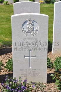 MONT HUON MILITARY CEMETERY, LE TREPORT - HARDING, CLARENCE WILFRED