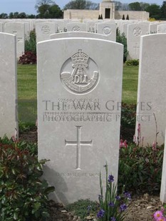 MONT HUON MILITARY CEMETERY, LE TREPORT - HARRISON, SIDNEY