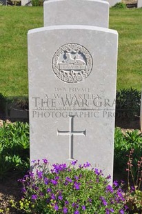 MONT HUON MILITARY CEMETERY, LE TREPORT - HARTLEY, ALBERT WILLIAM