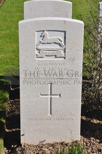 MONT HUON MILITARY CEMETERY, LE TREPORT - HEALD, WILLIAM BAGSHAW