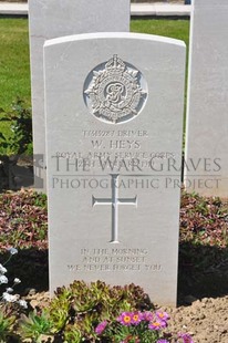 MONT HUON MILITARY CEMETERY, LE TREPORT - HEYS, WILFRED