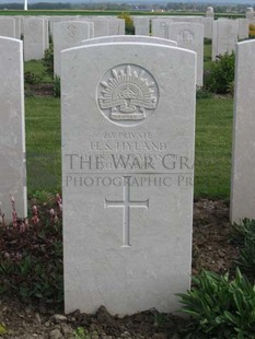 MONT HUON MILITARY CEMETERY, LE TREPORT - HYLAND, HERBERT STANLEY