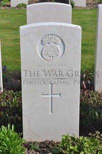 MONT HUON MILITARY CEMETERY, LE TREPORT - IMRIE, WILLIAM