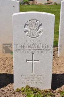 MONT HUON MILITARY CEMETERY, LE TREPORT - JACOB, CHARLES HENRY