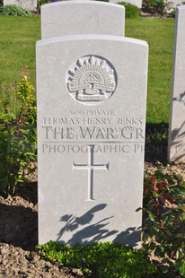 MONT HUON MILITARY CEMETERY, LE TREPORT - JENKS, THOMAS HENRY