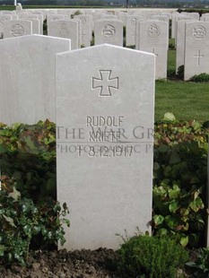 MONT HUON MILITARY CEMETERY, LE TREPORT - KRIETE, RUDOLF