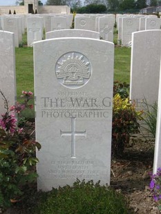 MONT HUON MILITARY CEMETERY, LE TREPORT - KROSCHEL, FRIEDRICH WILLIAM