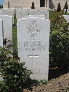 MONT HUON MILITARY CEMETERY, LE TREPORT - LAMB, GEORGE HENRY