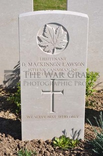 MONT HUON MILITARY CEMETERY, LE TREPORT - LAWSON, DOUGLAS MACKINNON