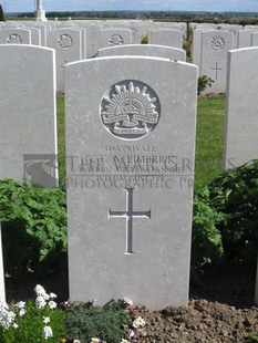 MONT HUON MILITARY CEMETERY, LE TREPORT - LIMBRICK, GEORGE THOMAS ALFRED