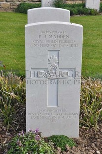 MONT HUON MILITARY CEMETERY, LE TREPORT - MADDEN, P J