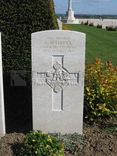 MONT HUON MILITARY CEMETERY, LE TREPORT - MADDOCK, A