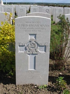 MONT HUON MILITARY CEMETERY, LE TREPORT - MANN, ALFRED EDGAR