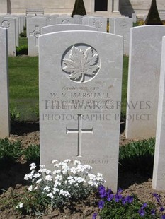 MONT HUON MILITARY CEMETERY, LE TREPORT - MARSHALL, WILLIAM VERNON