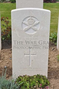 MONT HUON MILITARY CEMETERY, LE TREPORT - McBAIN, GEORGE