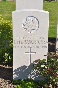 MONT HUON MILITARY CEMETERY, LE TREPORT - McDONALD, PETER