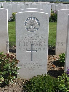 MONT HUON MILITARY CEMETERY, LE TREPORT - McILVEEN, JAMES ALEXANDER PIDDINGTON