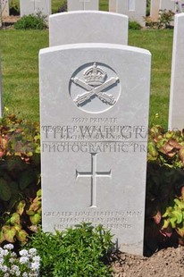 MONT HUON MILITARY CEMETERY, LE TREPORT - MICKLETHWAITE, GEORGE PERCY