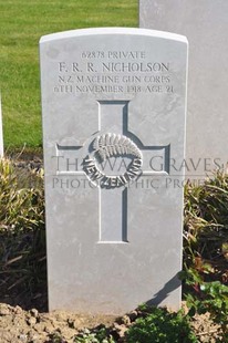 MONT HUON MILITARY CEMETERY, LE TREPORT - NICHOLSON, FRANK REGINALD REYNOLDS