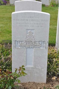 MONT HUON MILITARY CEMETERY, LE TREPORT - NUNN, WILLIAM BRAMWELL