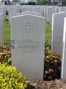 MONT HUON MILITARY CEMETERY, LE TREPORT - PALLMANN, FRANZ