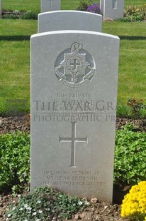 MONT HUON MILITARY CEMETERY, LE TREPORT - PAYNE, FRANK HENRY