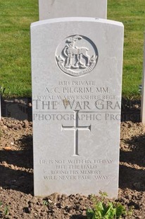 MONT HUON MILITARY CEMETERY, LE TREPORT - PILGRIM, ARTHUR CHARLES