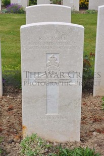 MONT HUON MILITARY CEMETERY, LE TREPORT - POWELL, R