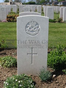 MONT HUON MILITARY CEMETERY, LE TREPORT - POWELL, S