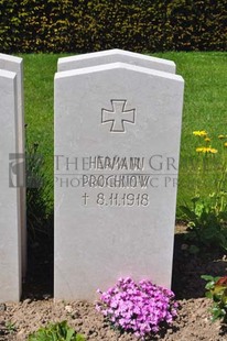 MONT HUON MILITARY CEMETERY, LE TREPORT - PROCHNOW, HERMANN