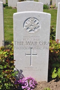 MONT HUON MILITARY CEMETERY, LE TREPORT - REID, HARRY FREDRICK JOSEPH