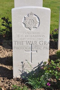 MONT HUON MILITARY CEMETERY, LE TREPORT - RICHARDSON, FREDERICK GEORGE