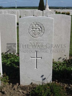 MONT HUON MILITARY CEMETERY, LE TREPORT - ROAF, ARTHUR BOX