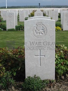 MONT HUON MILITARY CEMETERY, LE TREPORT - ROBINSON, HENRY