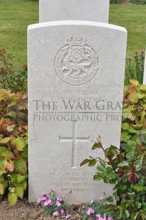 MONT HUON MILITARY CEMETERY, LE TREPORT - RODGERS, JOHN HENRY