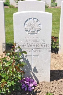 MONT HUON MILITARY CEMETERY, LE TREPORT - ROSELAND, WILLIAM JAMES