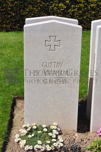 MONT HUON MILITARY CEMETERY, LE TREPORT - SCHOPPMANN, GUSTAV