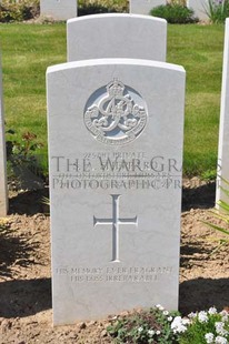 MONT HUON MILITARY CEMETERY, LE TREPORT - SHEPPARD, SYDNEY ARTHUR