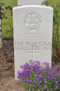 MONT HUON MILITARY CEMETERY, LE TREPORT - SLADE, FRANCIS GEORGE