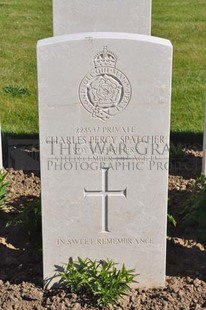 MONT HUON MILITARY CEMETERY, LE TREPORT - SPATCHER, CHARLES PERCY