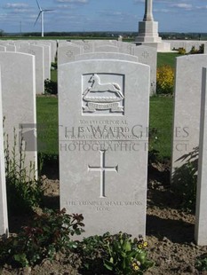 MONT HUON MILITARY CEMETERY, LE TREPORT - STEAD, ISAAC