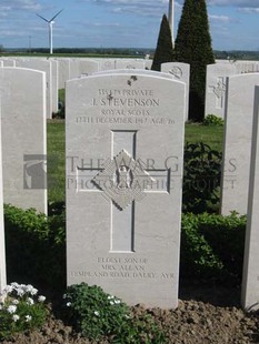 MONT HUON MILITARY CEMETERY, LE TREPORT - STEVENSON, JOHN