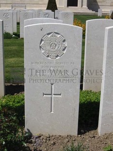 MONT HUON MILITARY CEMETERY, LE TREPORT - STEVENSON, ROBERT