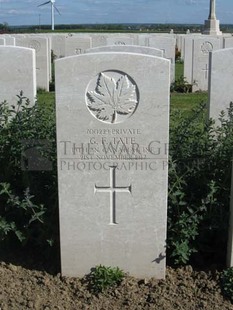 MONT HUON MILITARY CEMETERY, LE TREPORT - TATE, G F