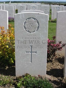 MONT HUON MILITARY CEMETERY, LE TREPORT - THACKRAY, JOSEPH