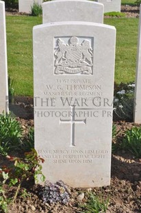 MONT HUON MILITARY CEMETERY, LE TREPORT - THOMPSON, WILLIAM GEORGE