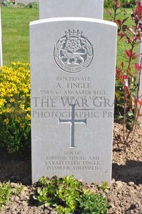 MONT HUON MILITARY CEMETERY, LE TREPORT - TINGLE, ARTHUR