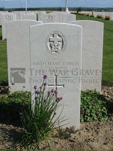 MONT HUON MILITARY CEMETERY, LE TREPORT - TONKIN, EDITH MARY