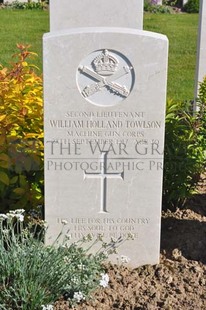 MONT HUON MILITARY CEMETERY, LE TREPORT - TOWLSON, WILLIAM HOLLAND